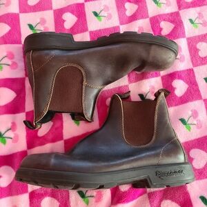 Brown Leather Blundstone Boots